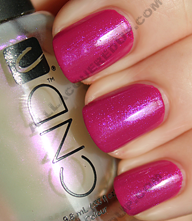 cnd-plumville-colour-violet-shimmer-effect-nail-polish