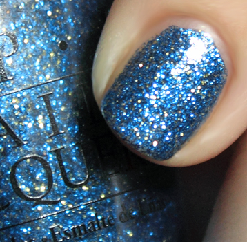 opi-absolutely-alice-swatch-1