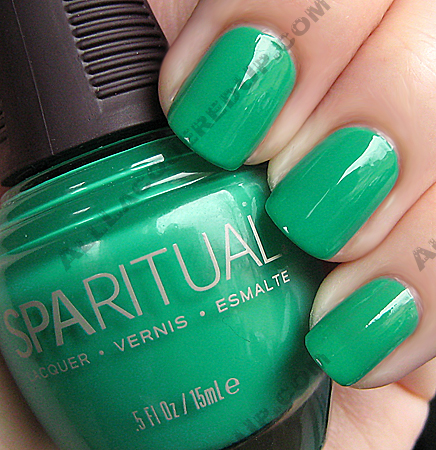 lauren conrad nails. sparitual emerald city nail