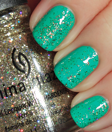 china glaze four leaf clover medallion nina dobrev seventeen Get The Look 