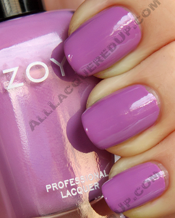 zoya-perrie-swatch-flash-summer-2010