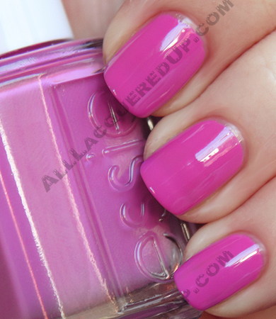 essie-splash-of-grenadine-swatch-resort-collection