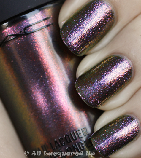 mac-mean-and-green-swatch-venomous-villains-fall-2010