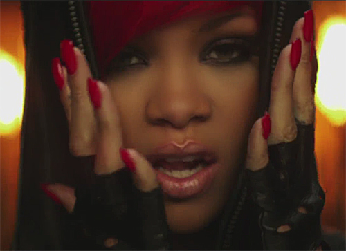 rihanna love the way you lie nail color red nails Get The Nail Look Rihanna