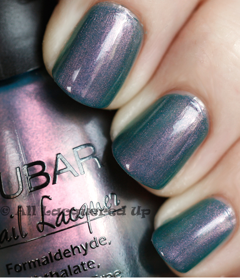 nubar-indigo-illusion-swatch-nail-polish