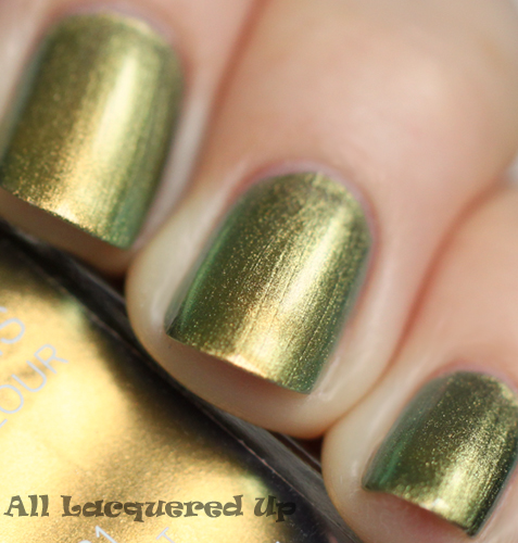 chanel peridot duochrome nail polish swatch from the fall 2011 collection