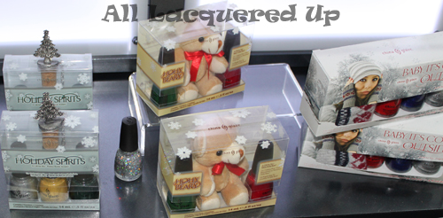 china-glaze-let-it-snow-holiday-2011-nail-polish-gift-set