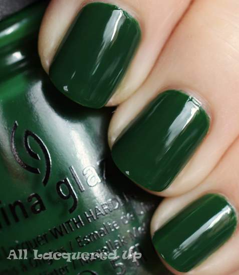 china-glaze-holly-day-nail-polish-swatch-holiday-2011-let-snow