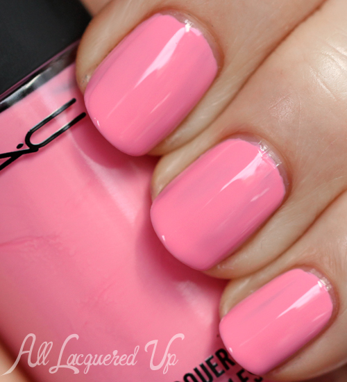 MAC silly nail lacquer swatch