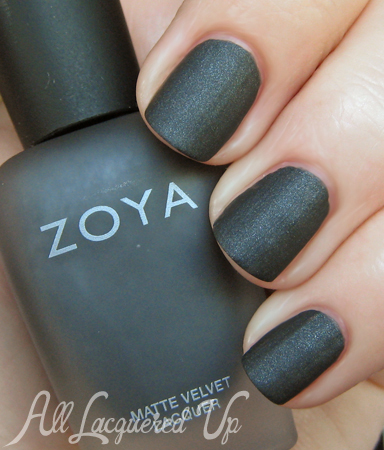 Zoya MatteVelvet Dovima nail polish Zoya MatteVelvet Dovima nail polish