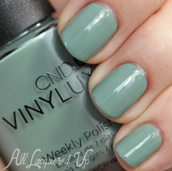 CND Sage Scarf VINYLUX swatch