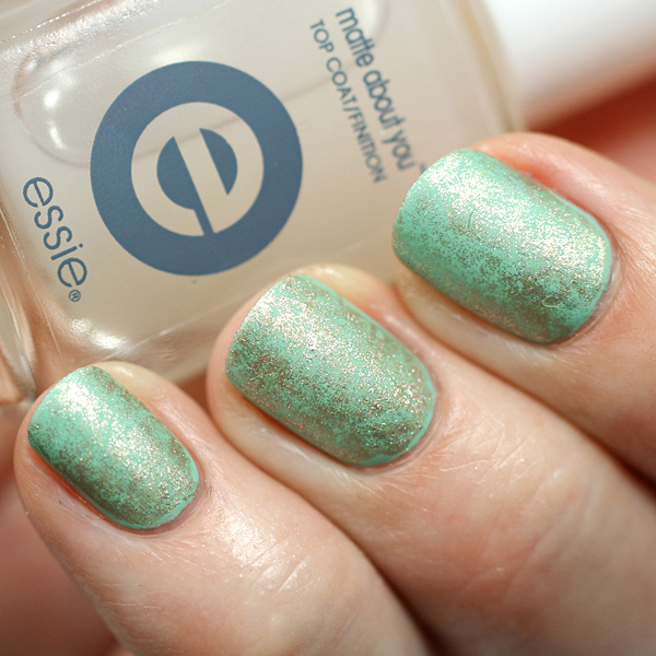 Matte Saran Wrap Nail Art via @alllacqueredup