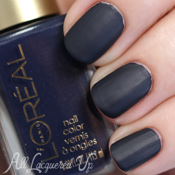 L'Oreal Grey Corset swatch via @alllacqueredup