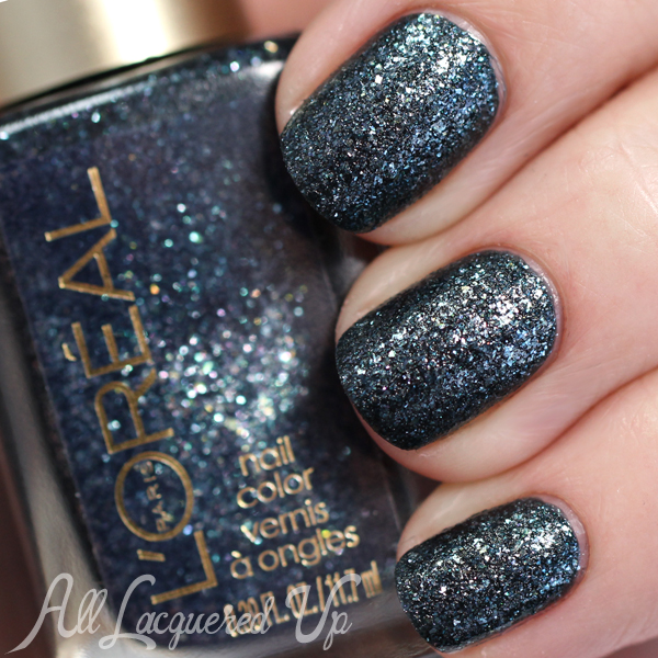 L'Oreal Totally d'Accord swatch with via @alllacqueredup