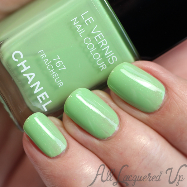 Chanel Fraicheur nail polish via @alllacqueredup